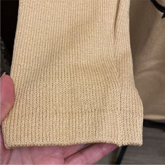 St. John Collection Elegant Women's Cream Blazer with Black Trim, US12 - Picture 5 of 9